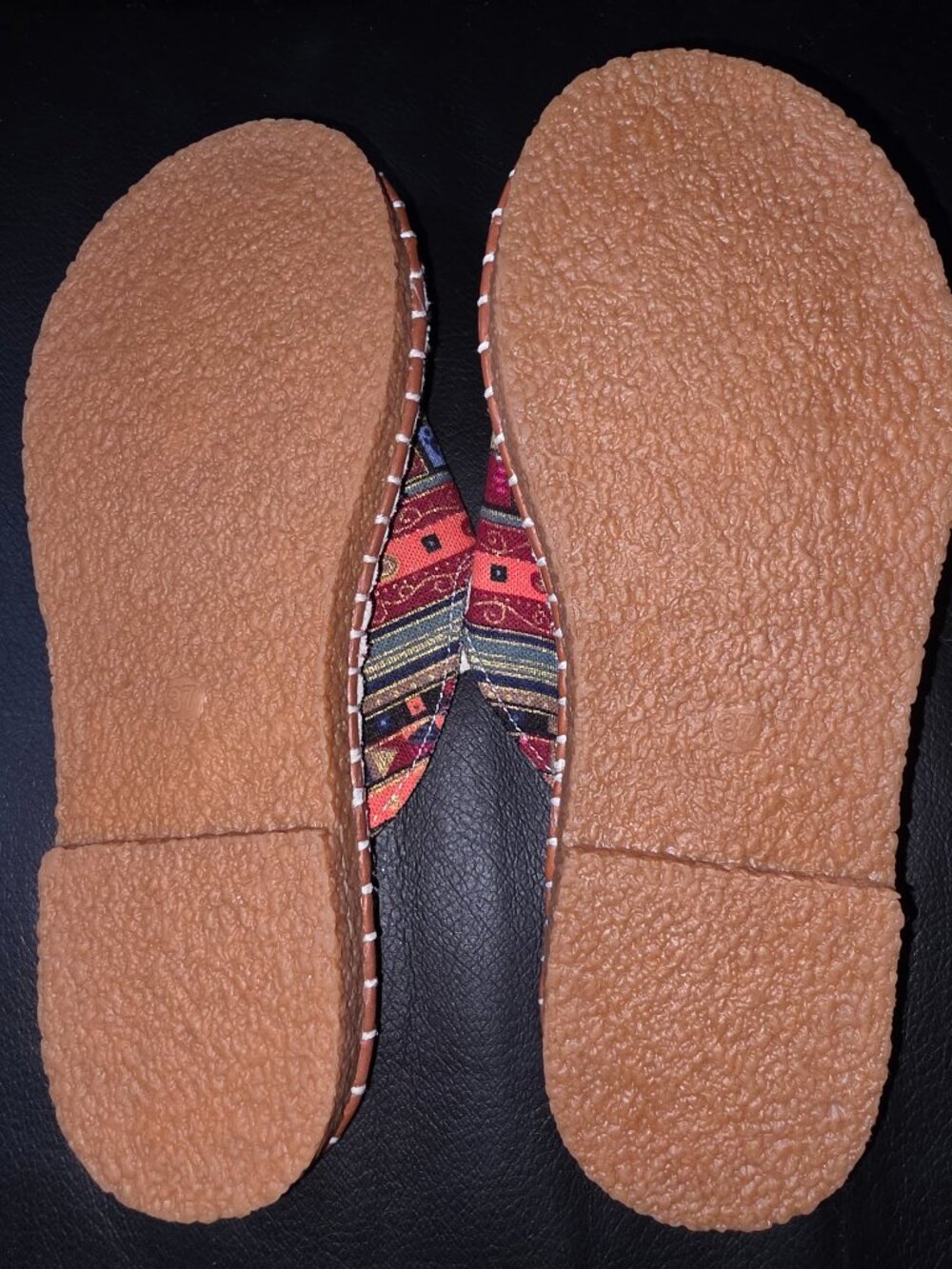 Sandals - Picture 3 of 4